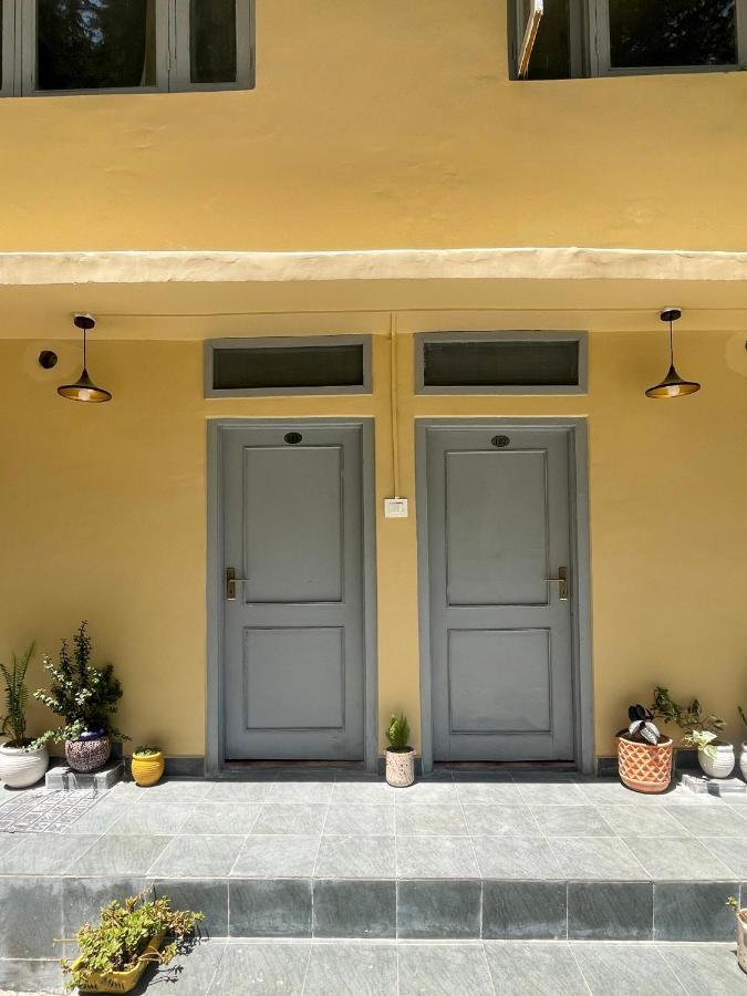 Eevolve Dharamkot - An Eco Hostel МакЛеод Ганж Екстериор снимка