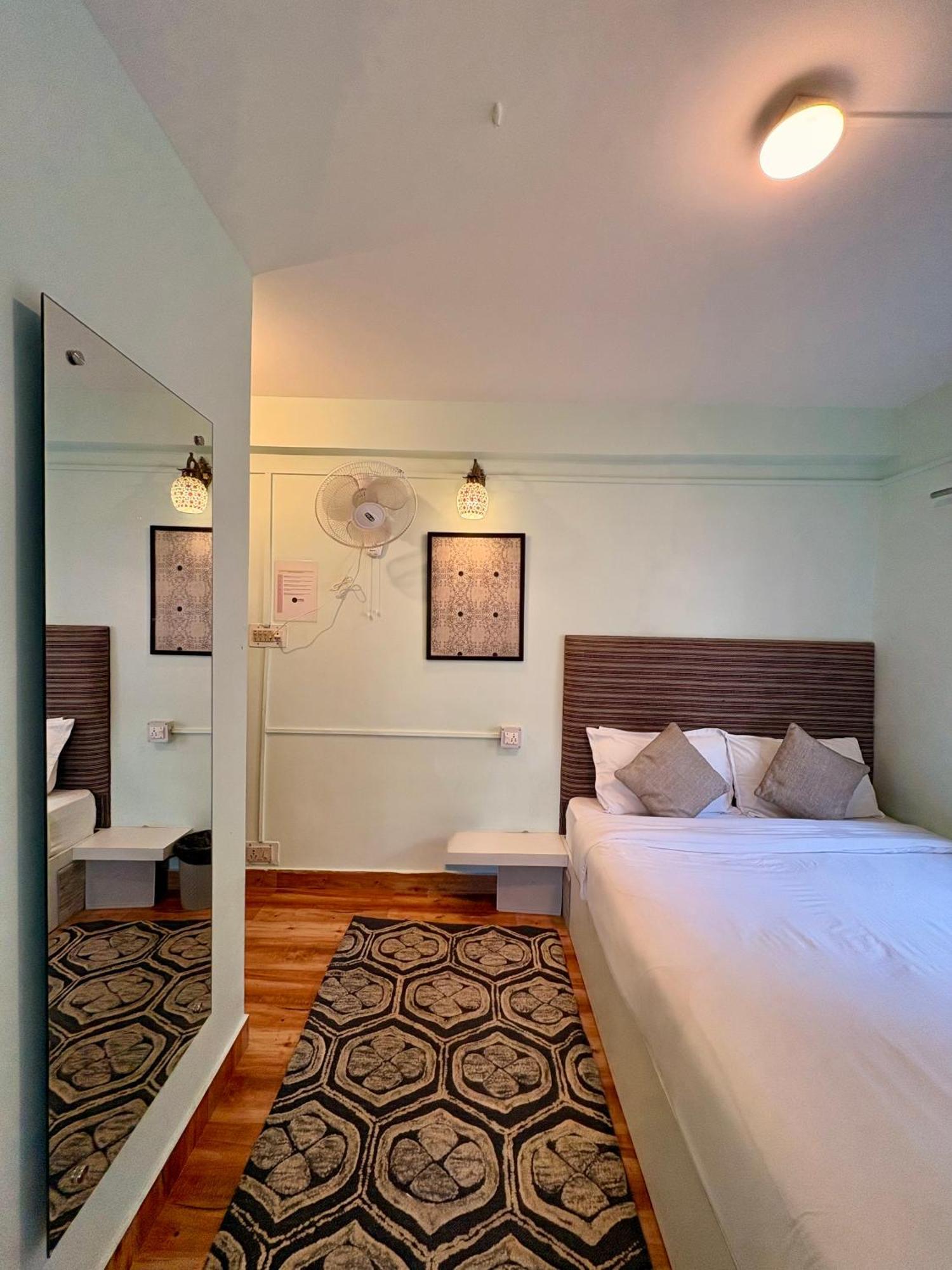 Eevolve Dharamkot - An Eco Hostel МакЛеод Ганж Екстериор снимка